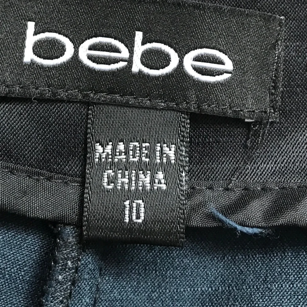 VTG BEBE WOMENS SHORTS BLACK SATIN FLAT FRONT 10